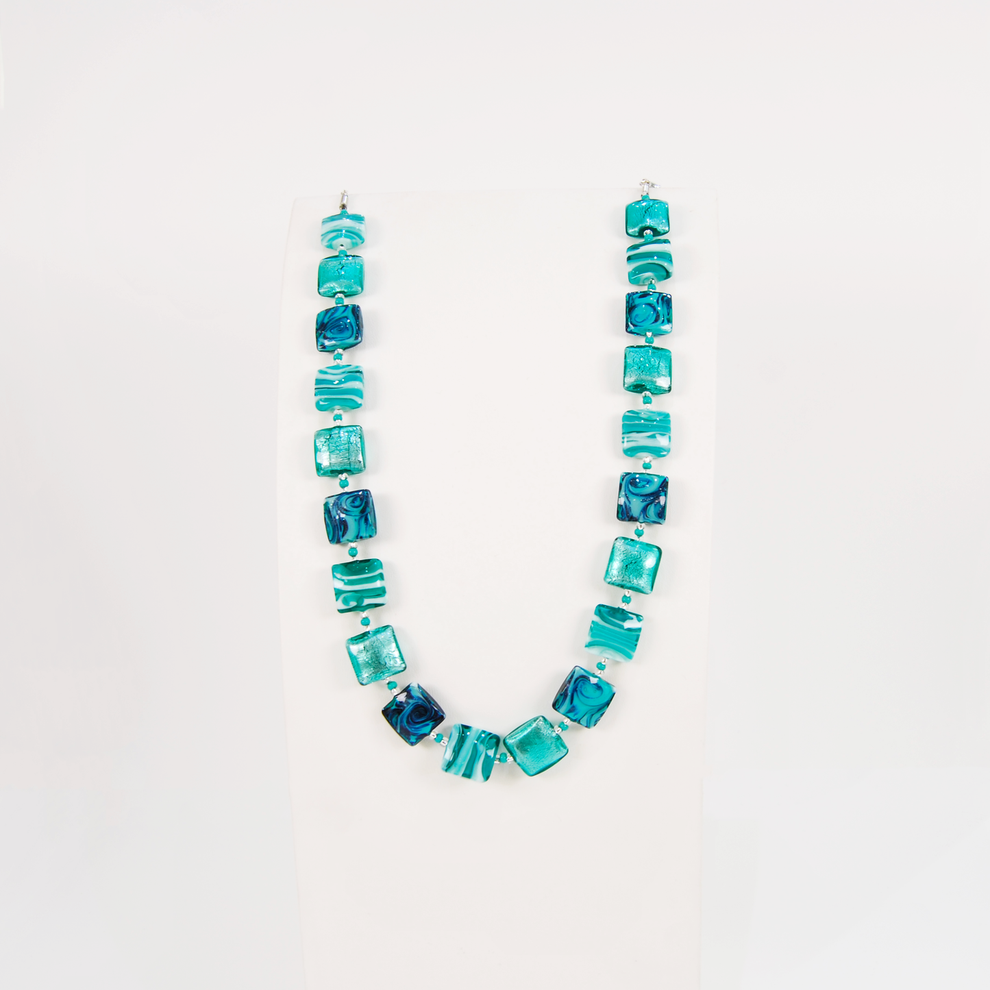 ELENA SILVER NECKLACE
