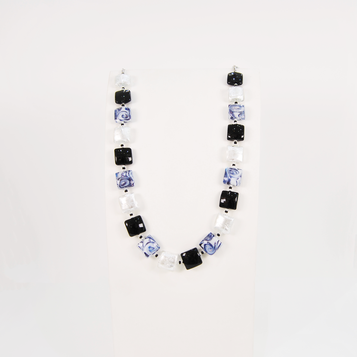 ELENA SILVER NECKLACE