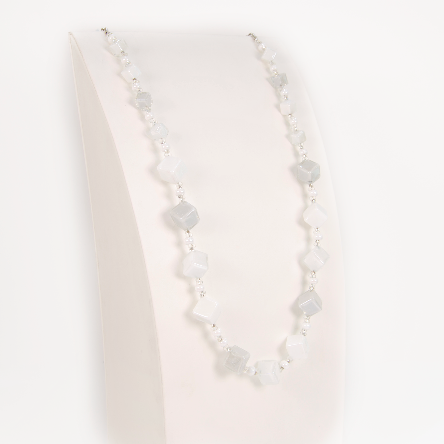 ELENA CUBA SILVER NECKLACE