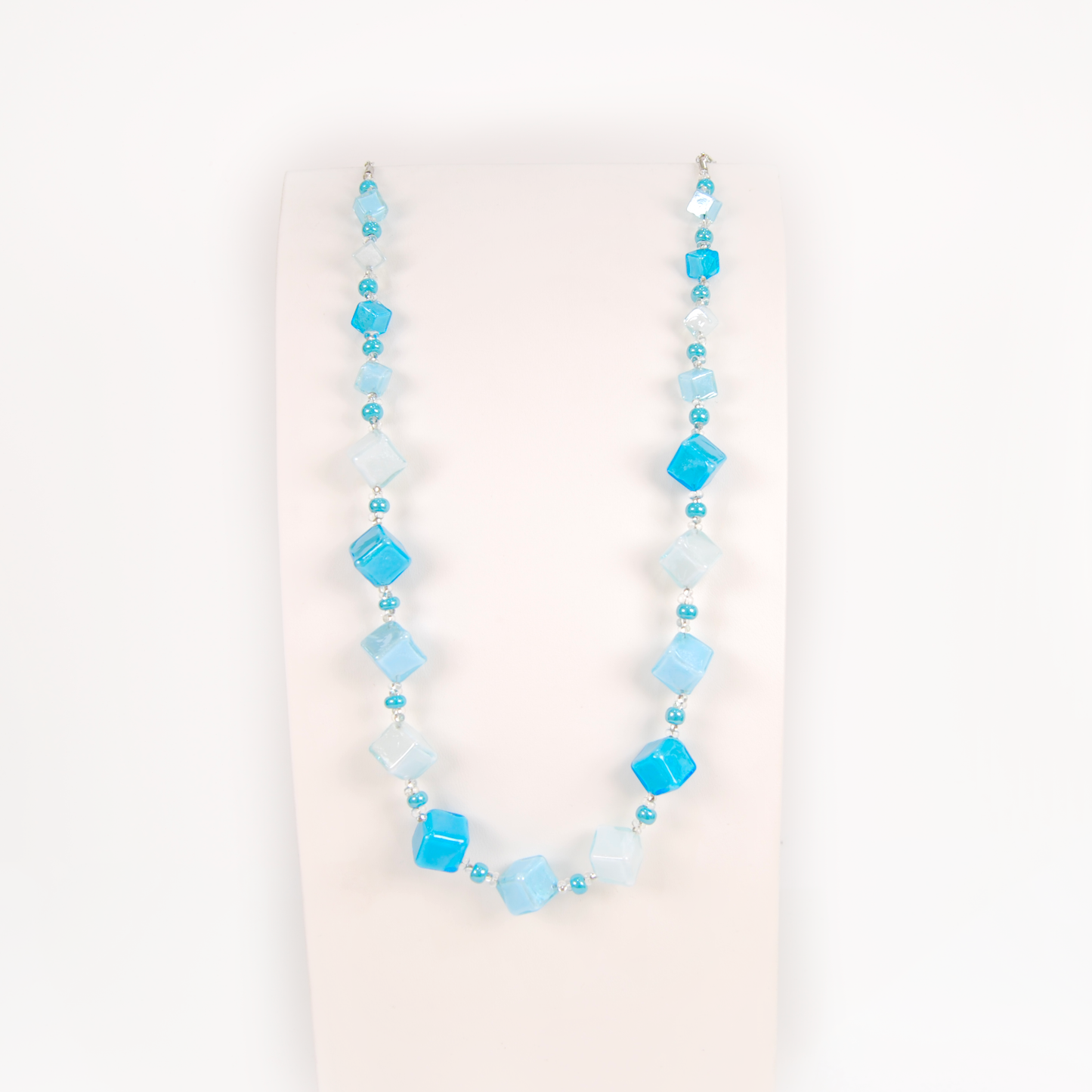 ELENA CUBA SILVER NECKLACE