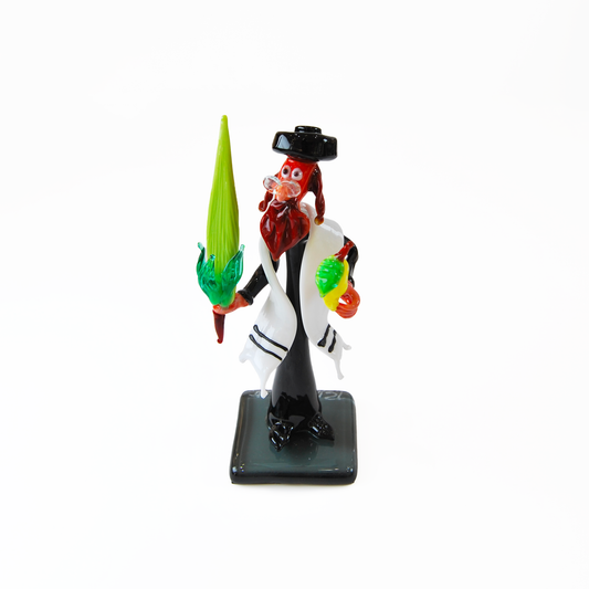 SMALL RABBI WITH LULAV AND ETROG