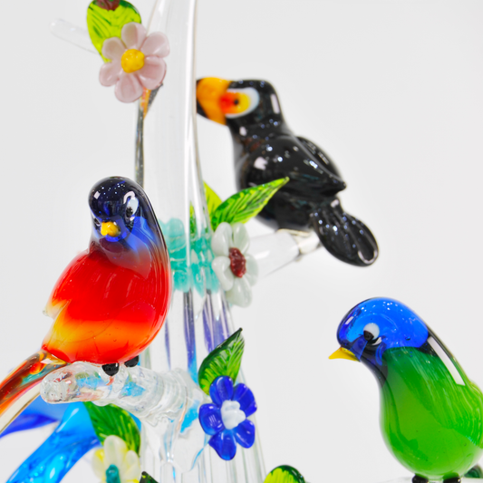 BRANCH WITH FIVE BIRDS