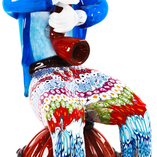 CLOWN PLAYING THE HORN