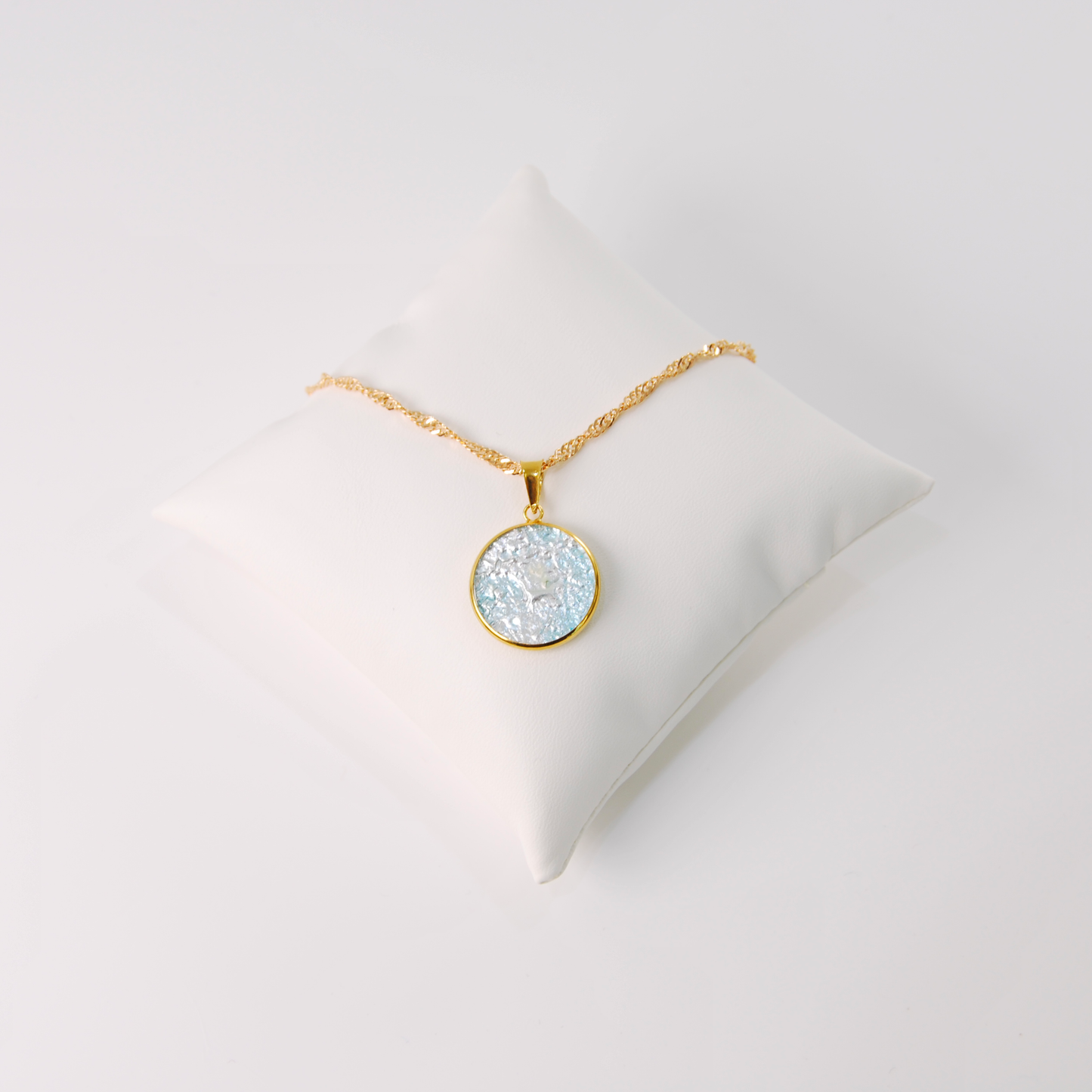 LARGE BOREALE MURANO GLASS GOLD PENDANT NECKLACE