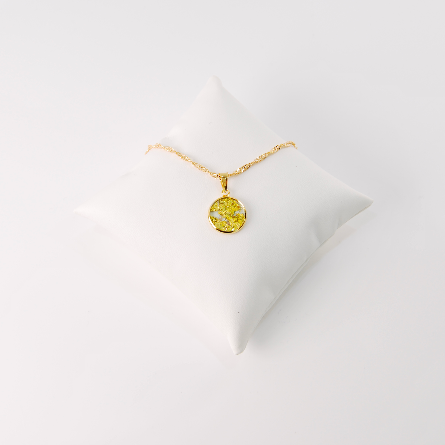 SMALL BOREALE MURANO GLASS GOLD PENDANT NECKLACE
