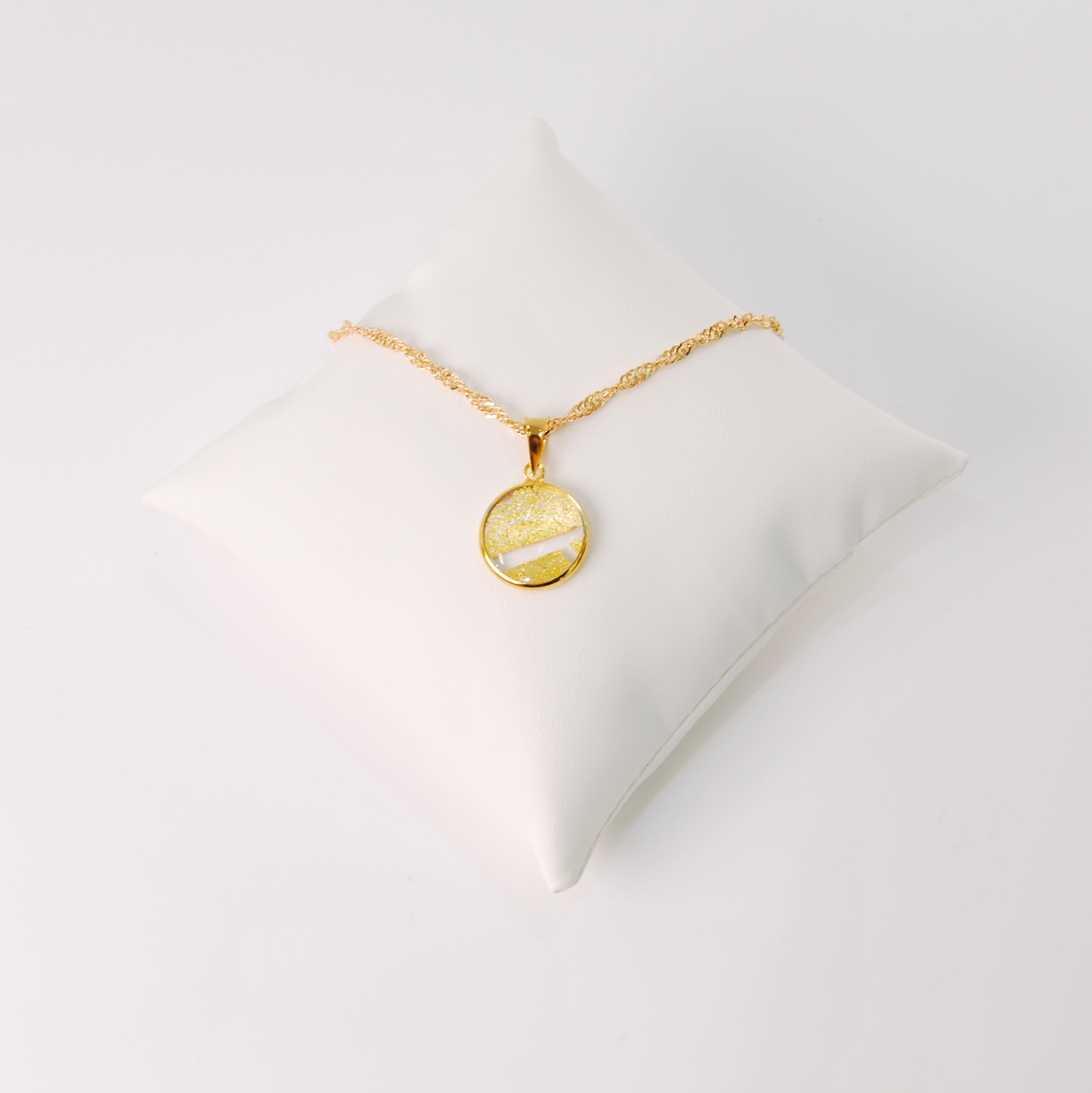 SMALL BOREALE MURANO GLASS GOLD PENDANT NECKLACE